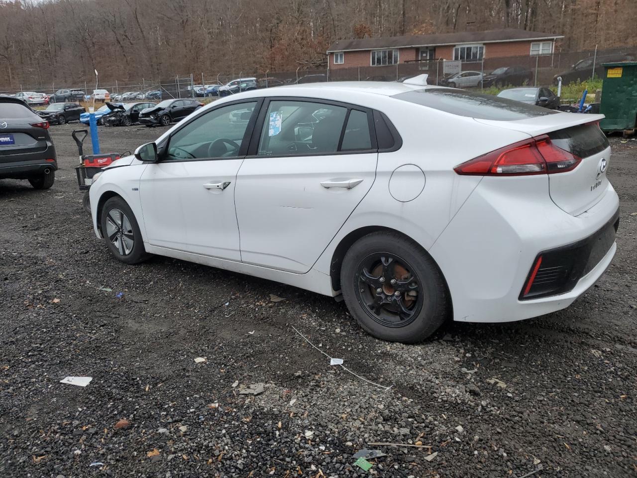 Lot #3310438296 2019 HYUNDAI IONIQ BLUE