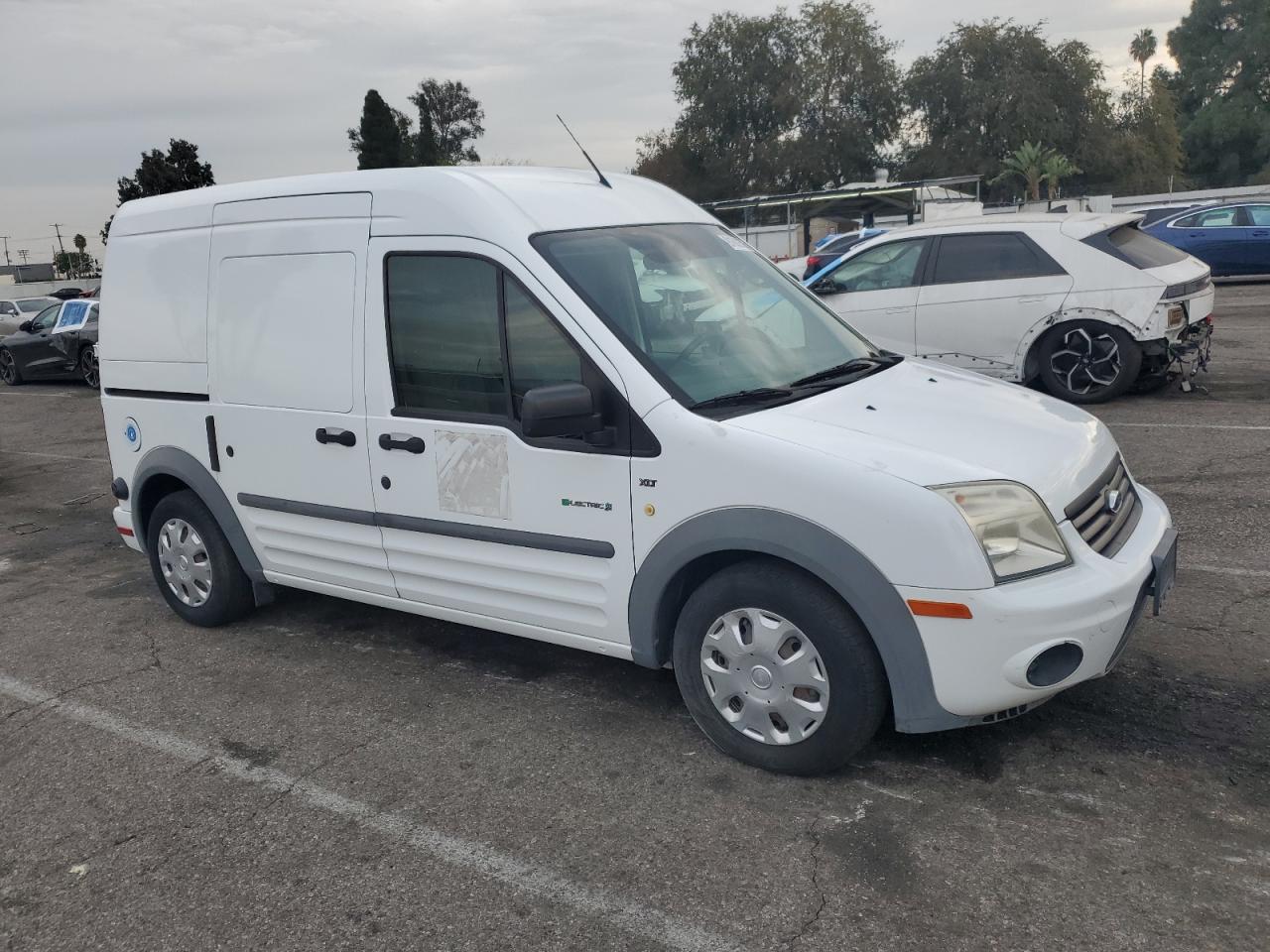 Lot #3316728426 2012 AZURE DYNAMICS TRANSIT CO