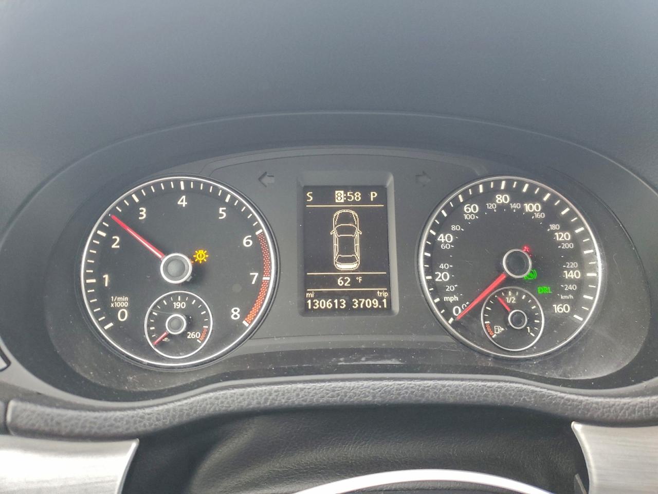 VOLKSWAGEN PASSAT SE