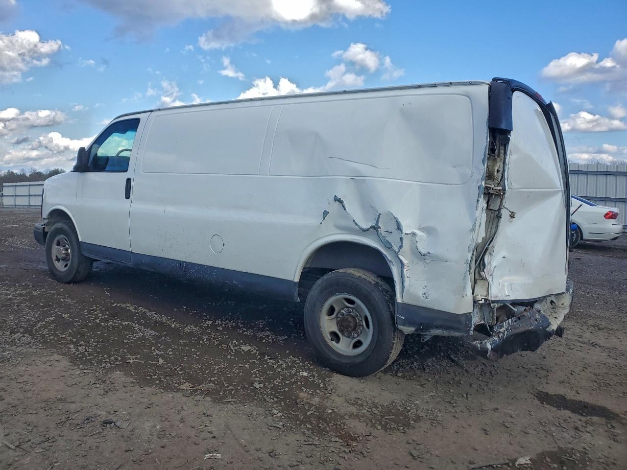 Lot #3302749044 2003 CHEVROLET EXPRESS