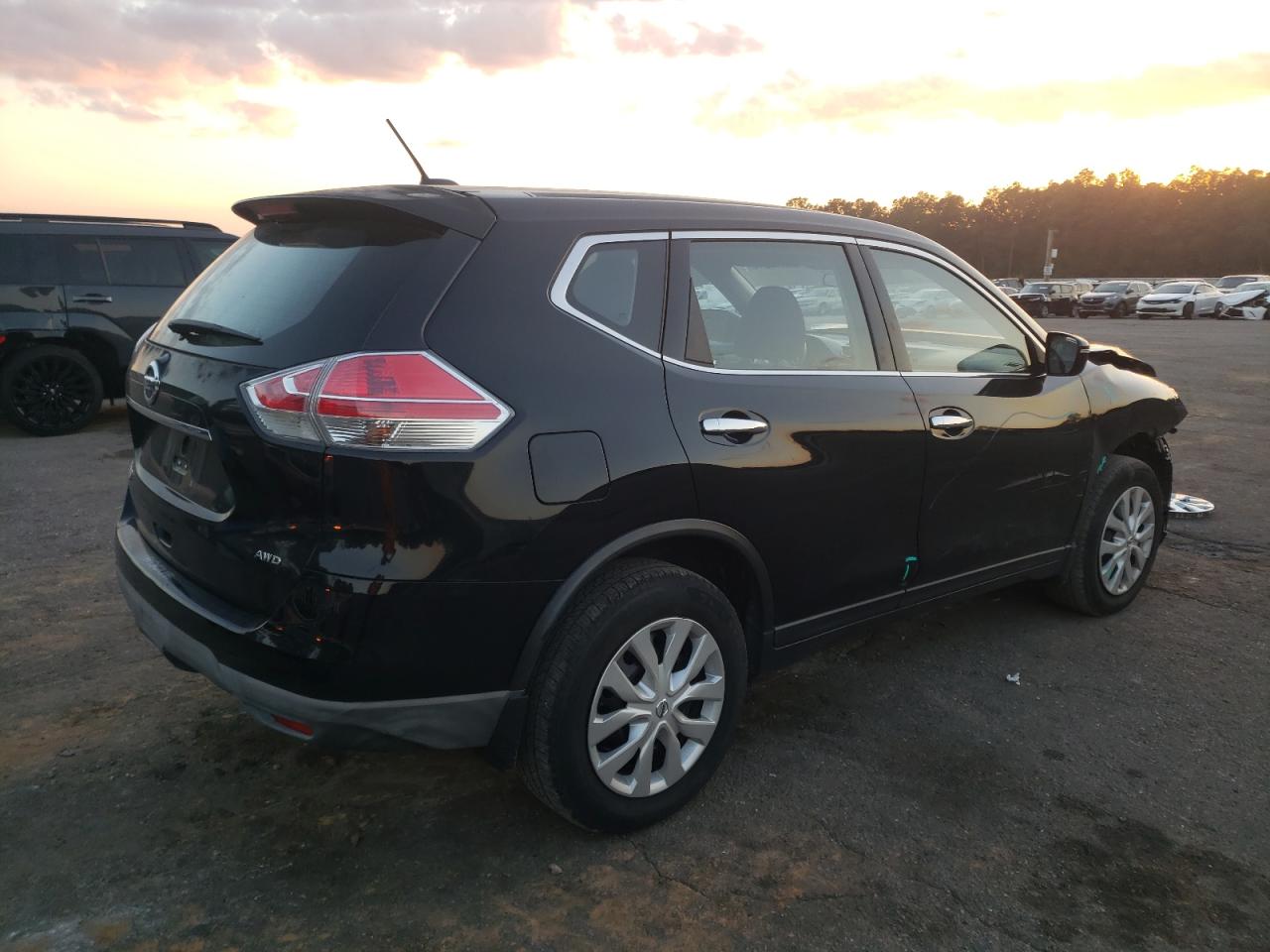 NISSAN ROGUE S