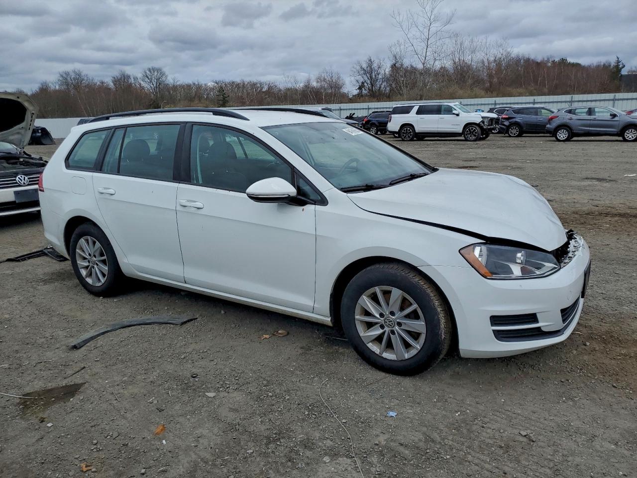Lot #3317830244 2015 VOLKSWAGEN GOLF SPORT