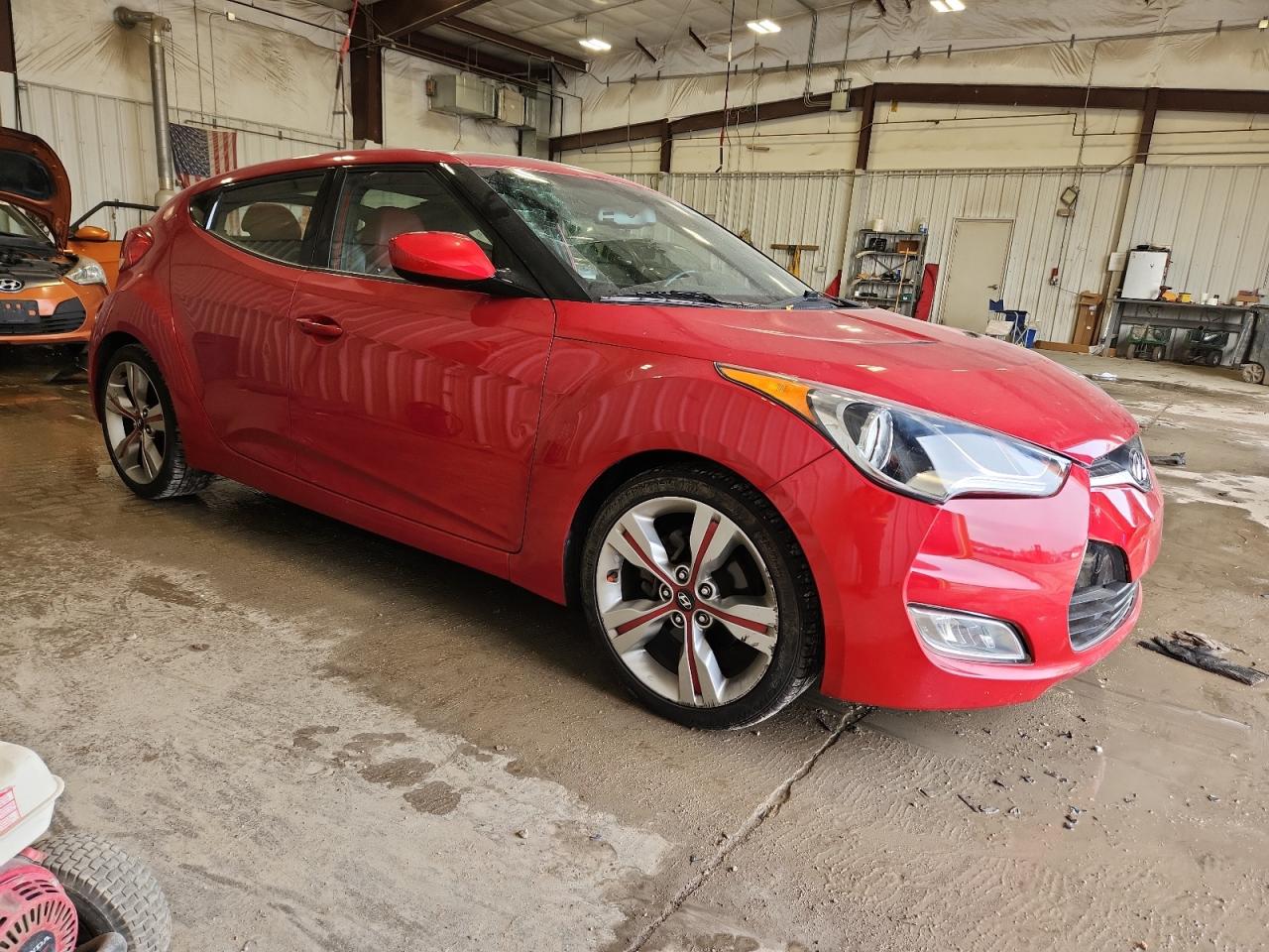 HYUNDAI VELOSTER