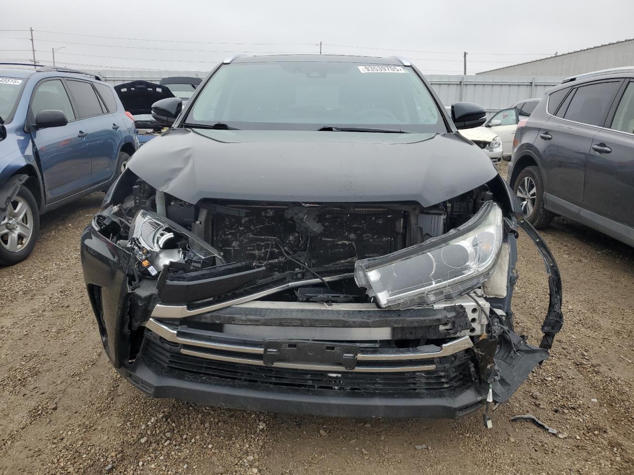 TOYOTA HIGHLANDER LIMITED