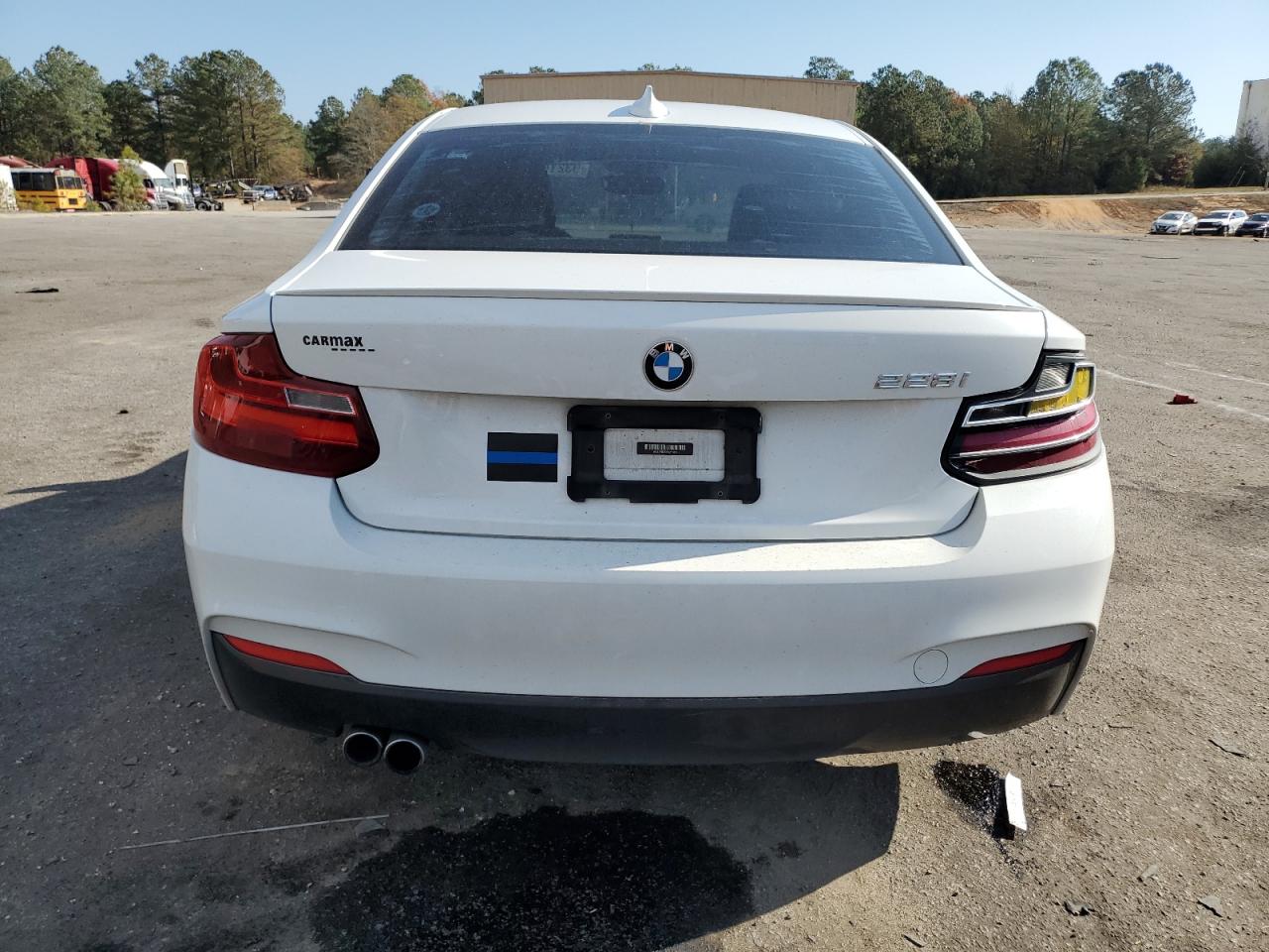 BMW 2 SERIES I