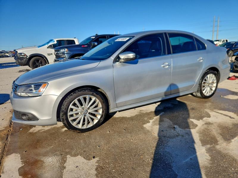Global Auto Auctions: 2011 VOLKSWAGEN JETTA SEL