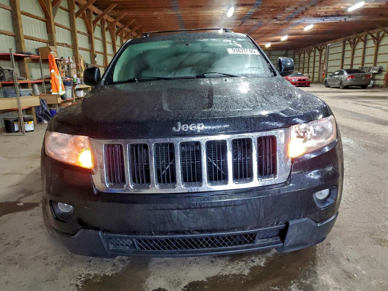 JEEP GRAND CHEROKEE LAREDO