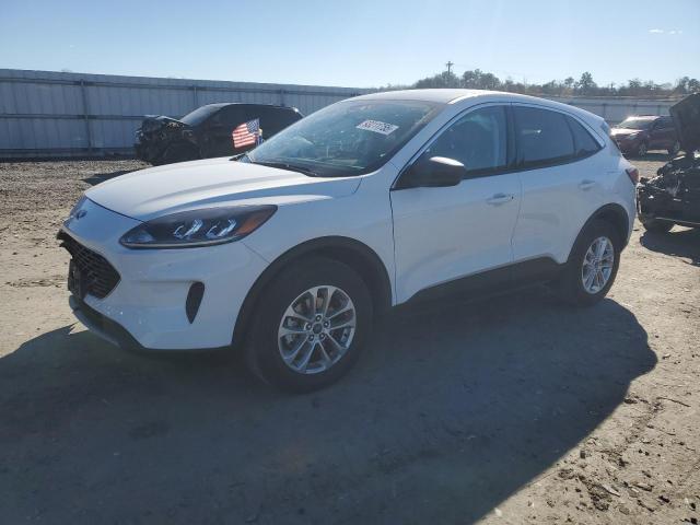 Global Auto Auctions: 2022 FORD ESCAPE SE