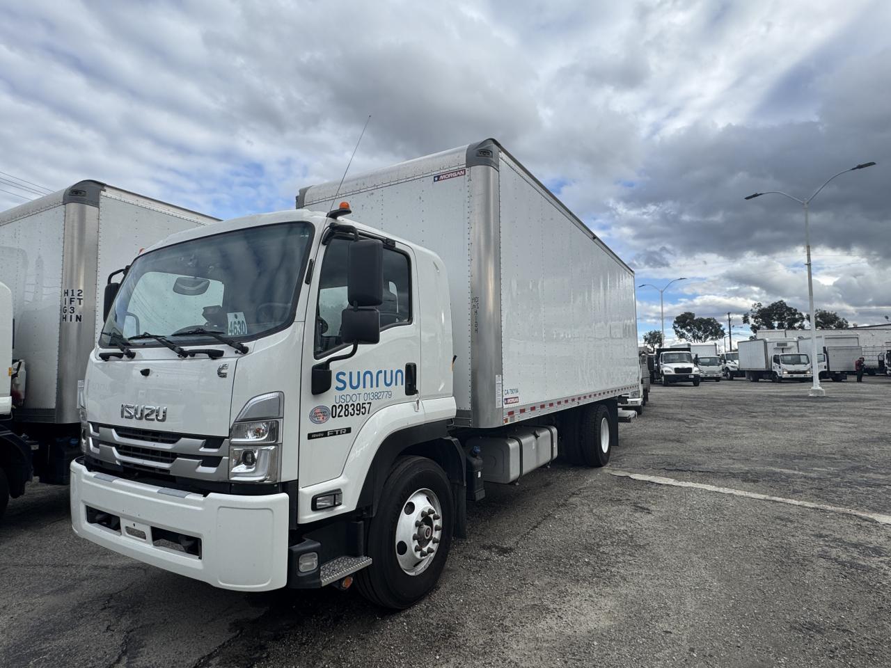 Lot #3305315326 2024 ISUZU FTR