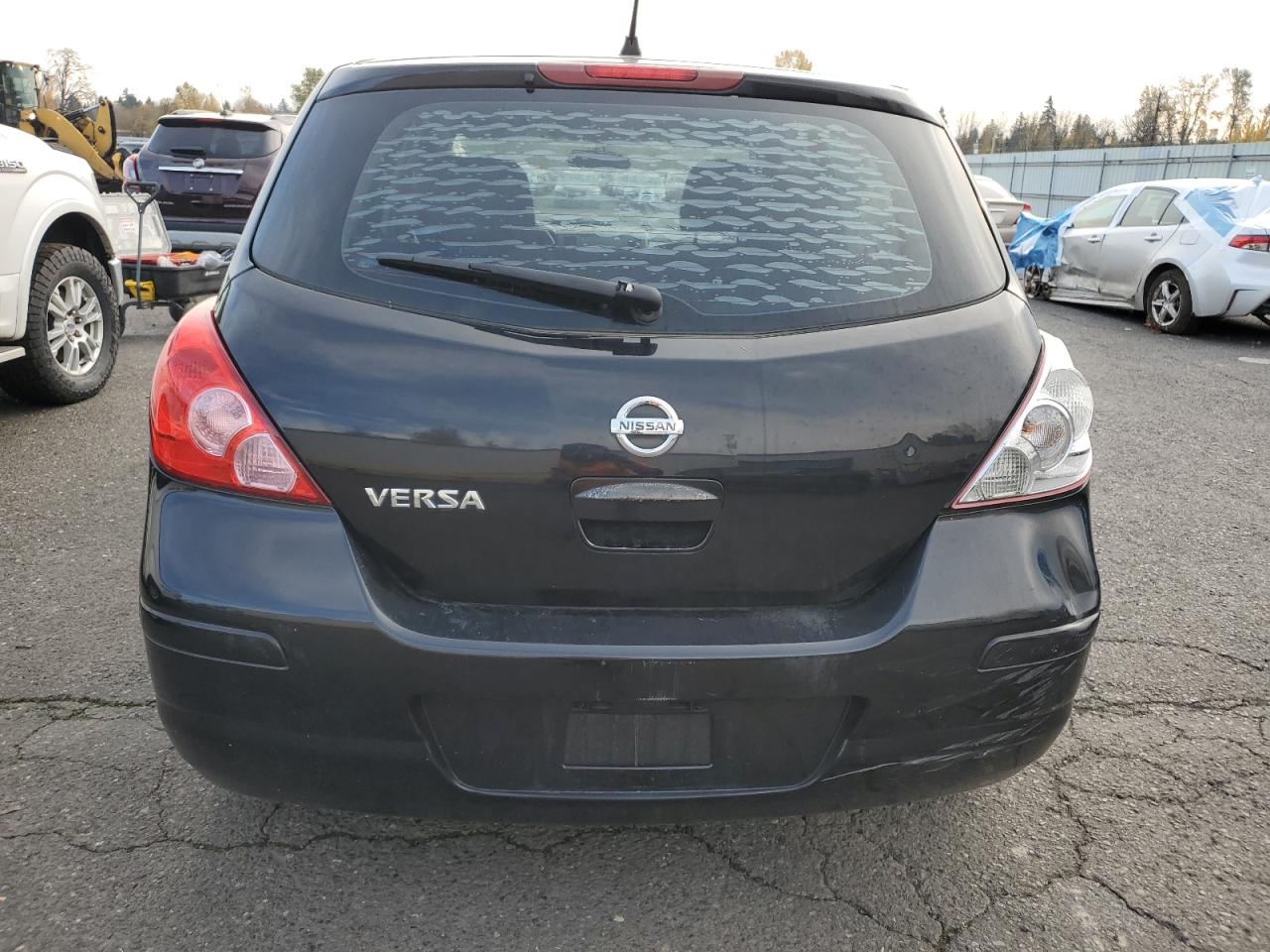NISSAN VERSA S