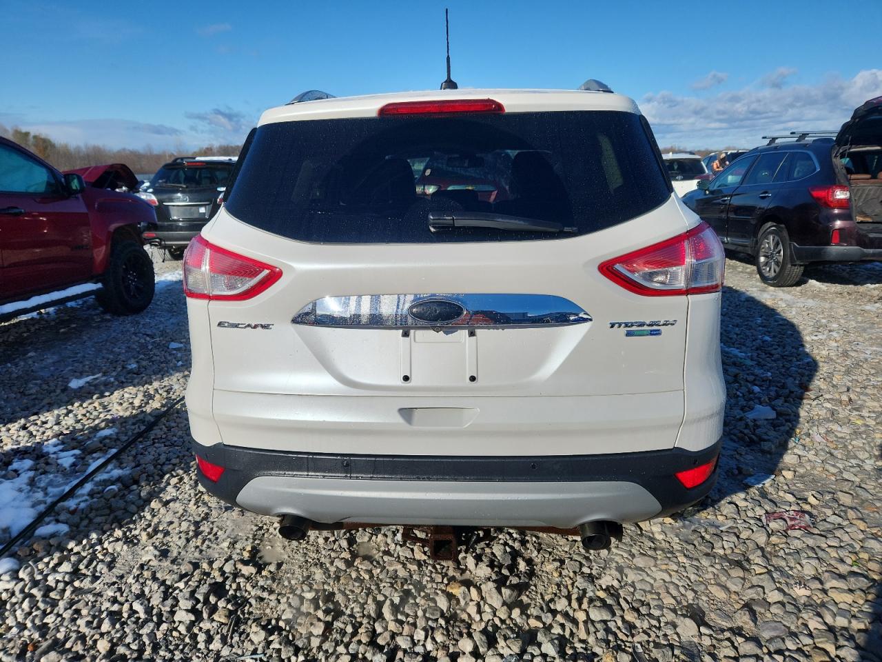 FORD ESCAPE TITANIUM