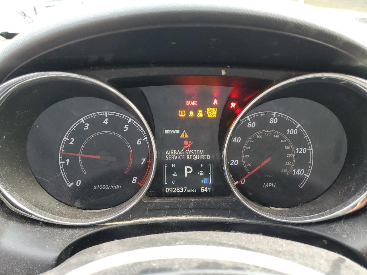 MITSUBISHI OUTLANDER ES