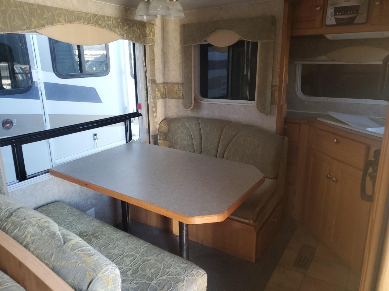 Lot #3302764347 2005 SUNNYBROOK 267RL