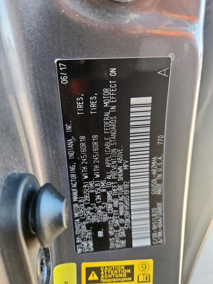 TOYOTA HIGHLANDER SE