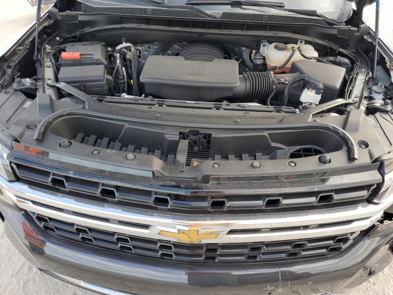 CHEVROLET TAHOE C1500 LS