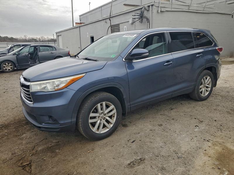 2015 TOYOTA HIGHLANDER #3308324235