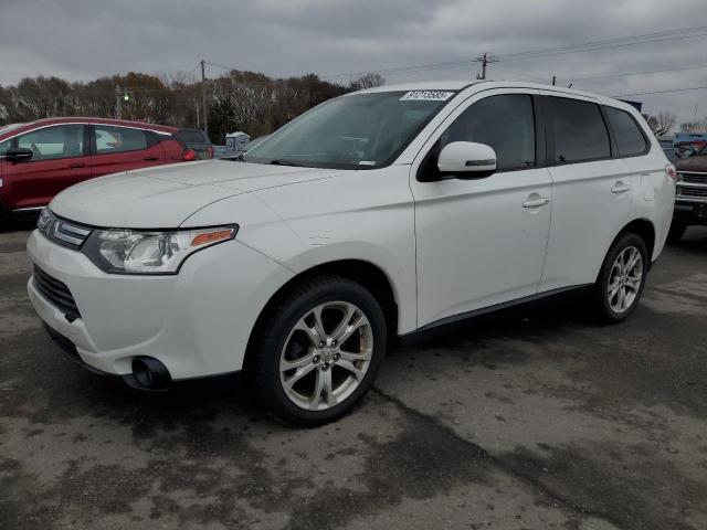 Global Auto Auctions: 2014 MITSUBISHI OUTLANDER