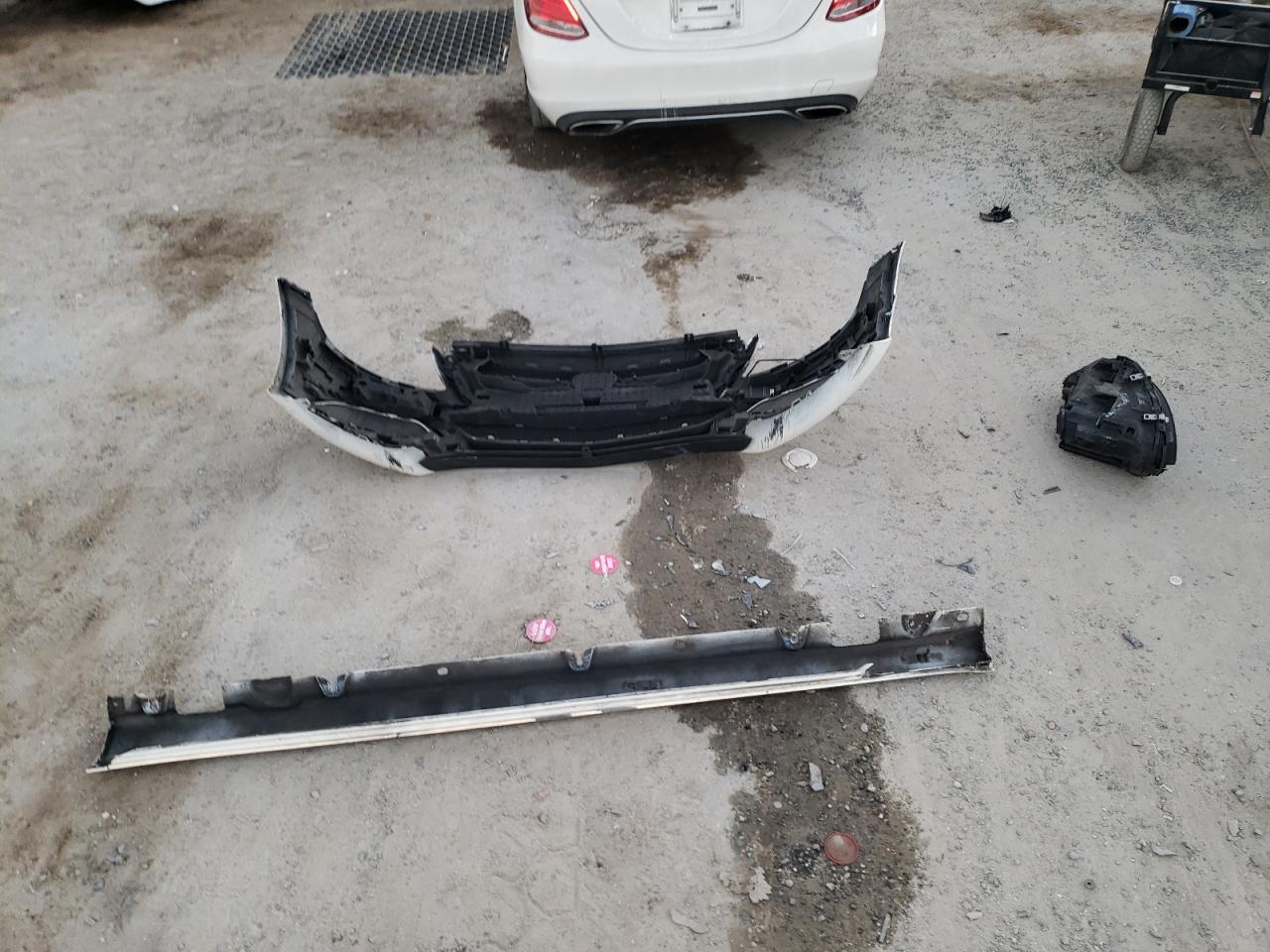 MERCEDES-BENZ C-CLASS 300