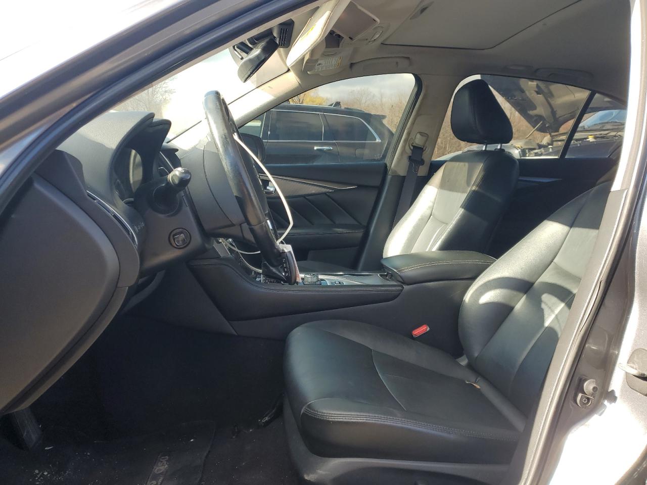 INFINITI Q50 PREMIUM