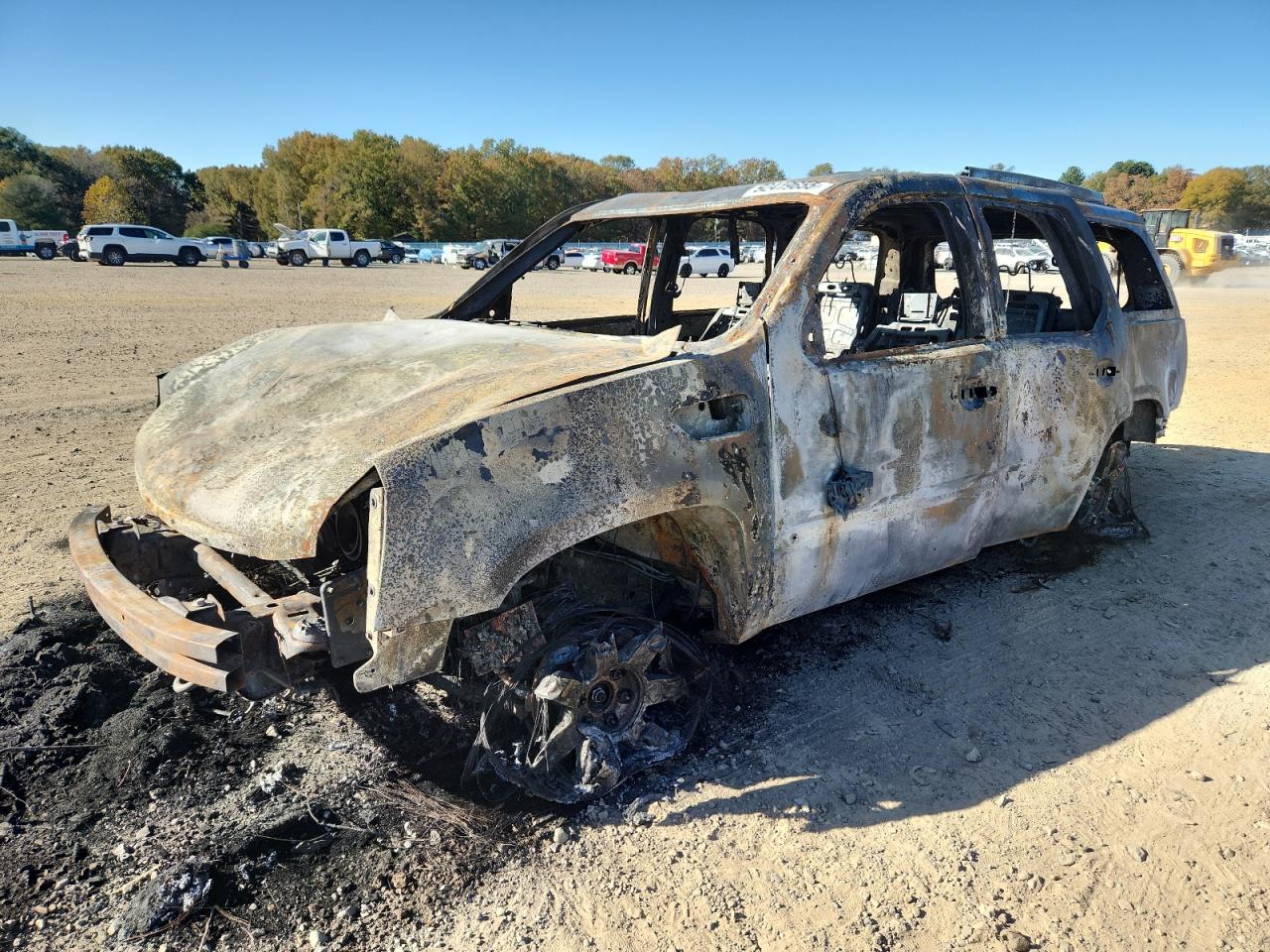 CADILLAC ESCALADE LUXURY