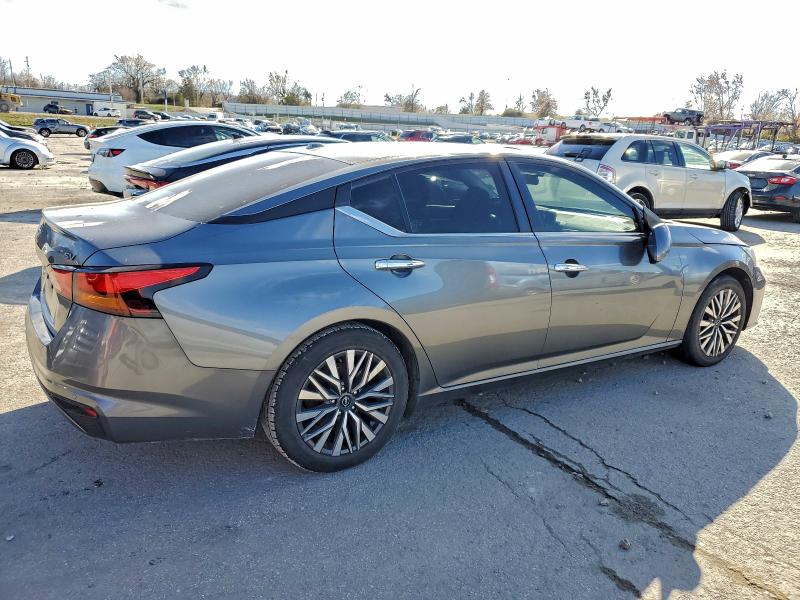 2023 NISSAN ALTIMA SV #3297865788