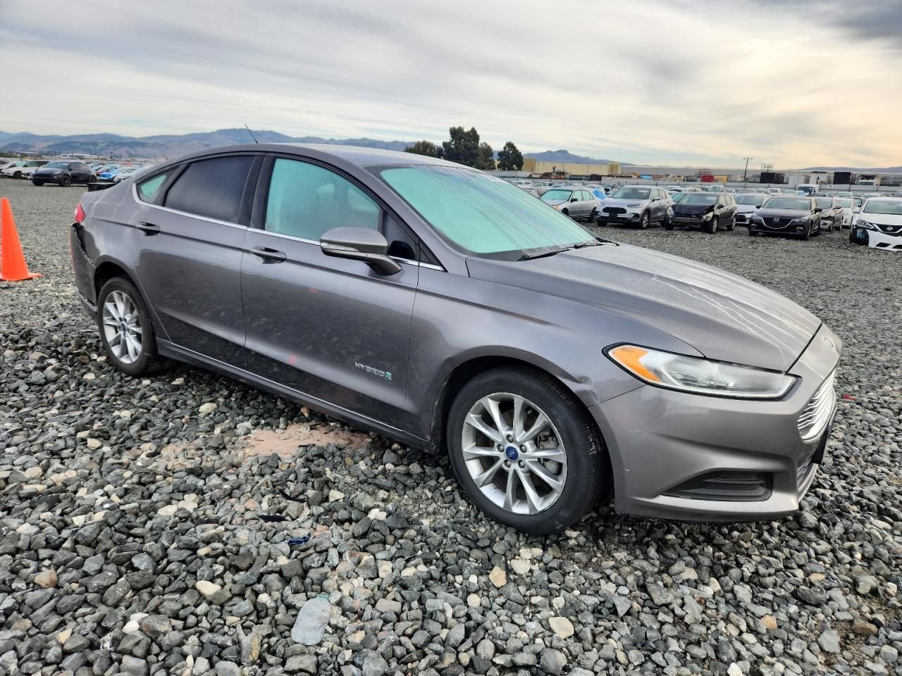 FORD FUSION SE HYBRID