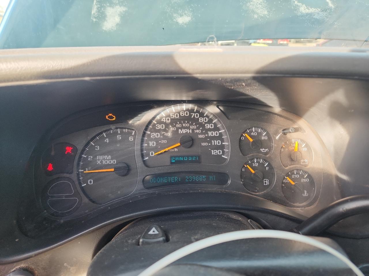 Lot #3285907569 2004 GMC NEW SIERRA