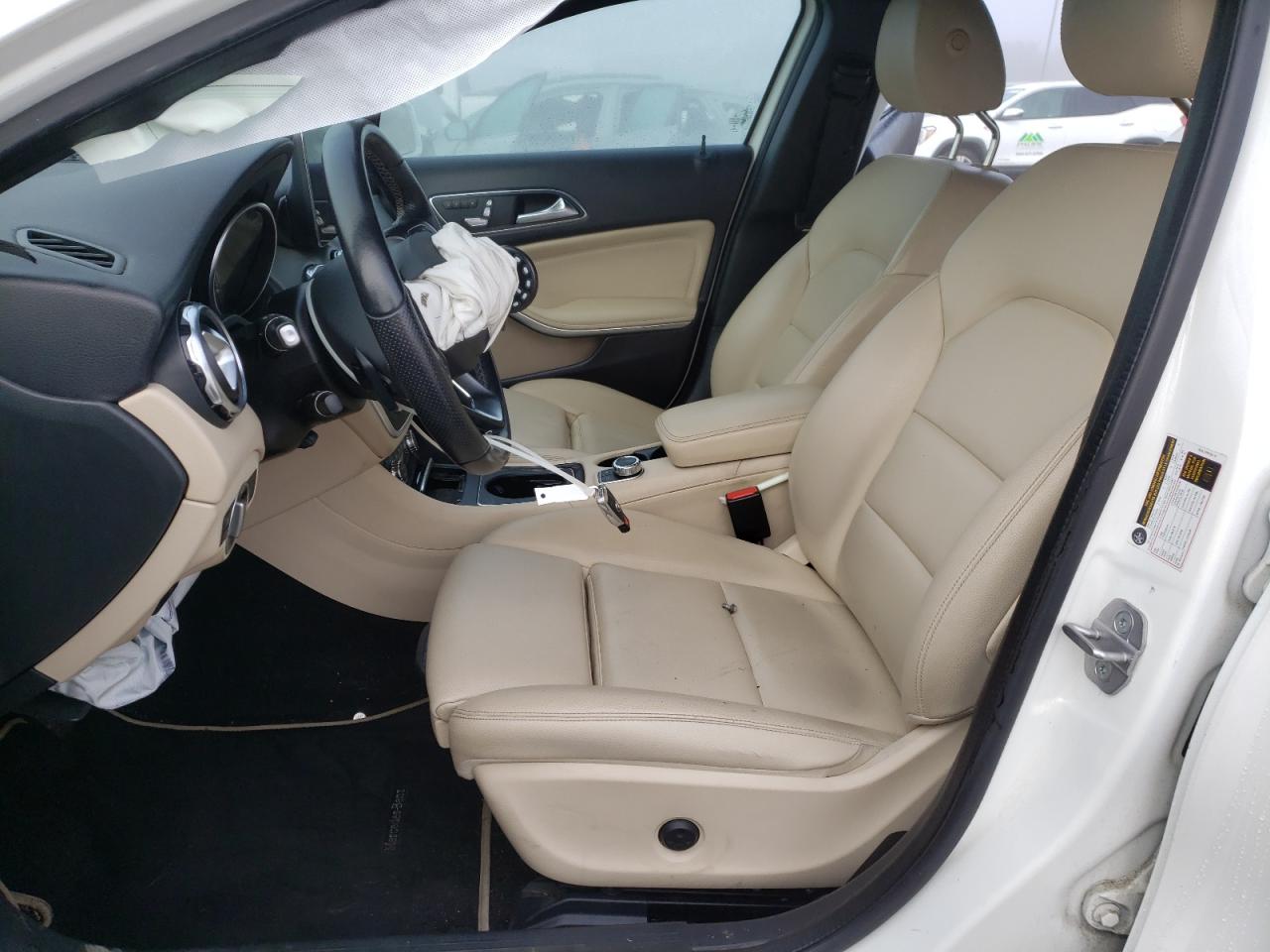 MERCEDES-BENZ GLA-CLASS 250