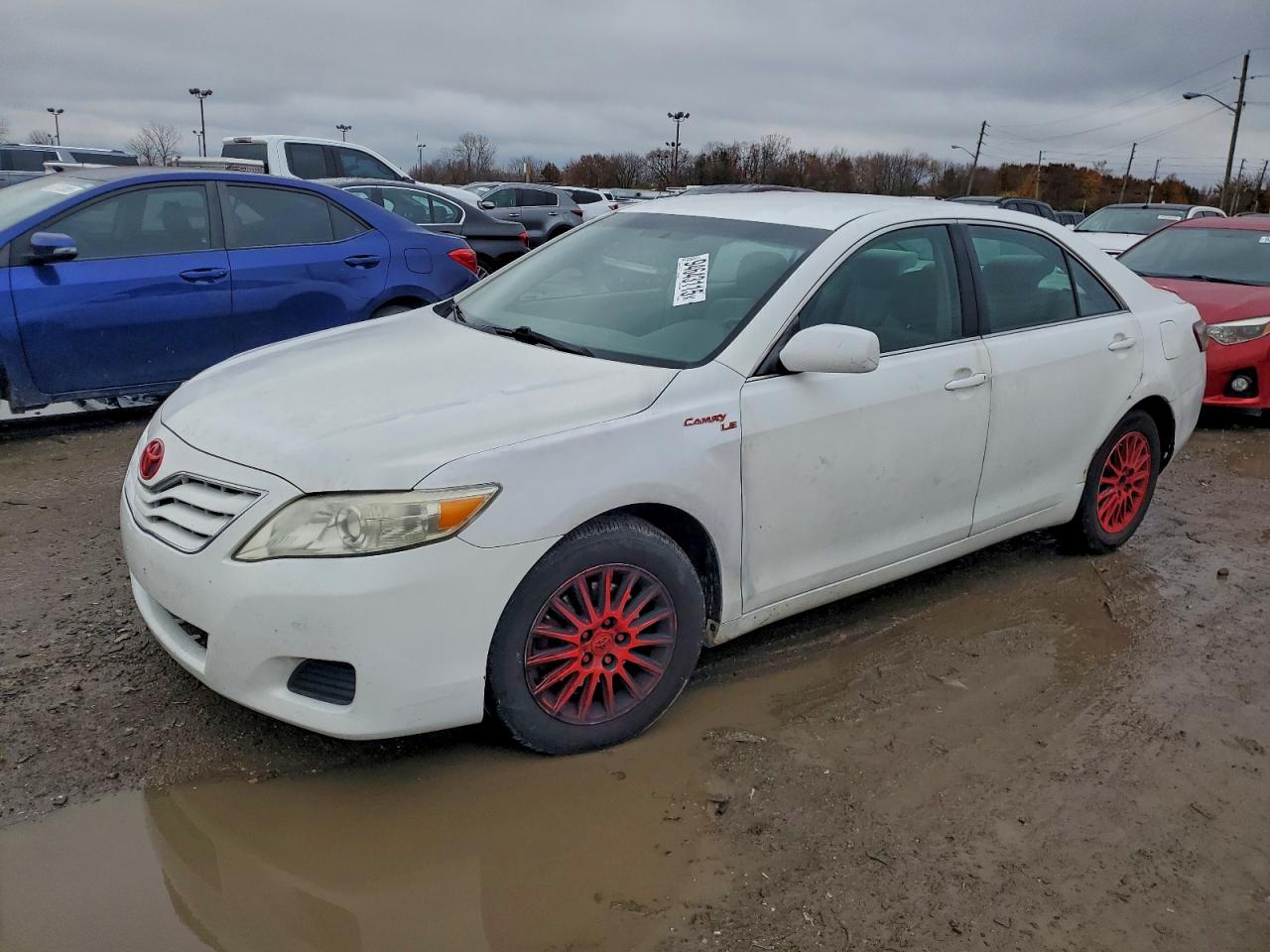 TOYOTA CAMRY BASE