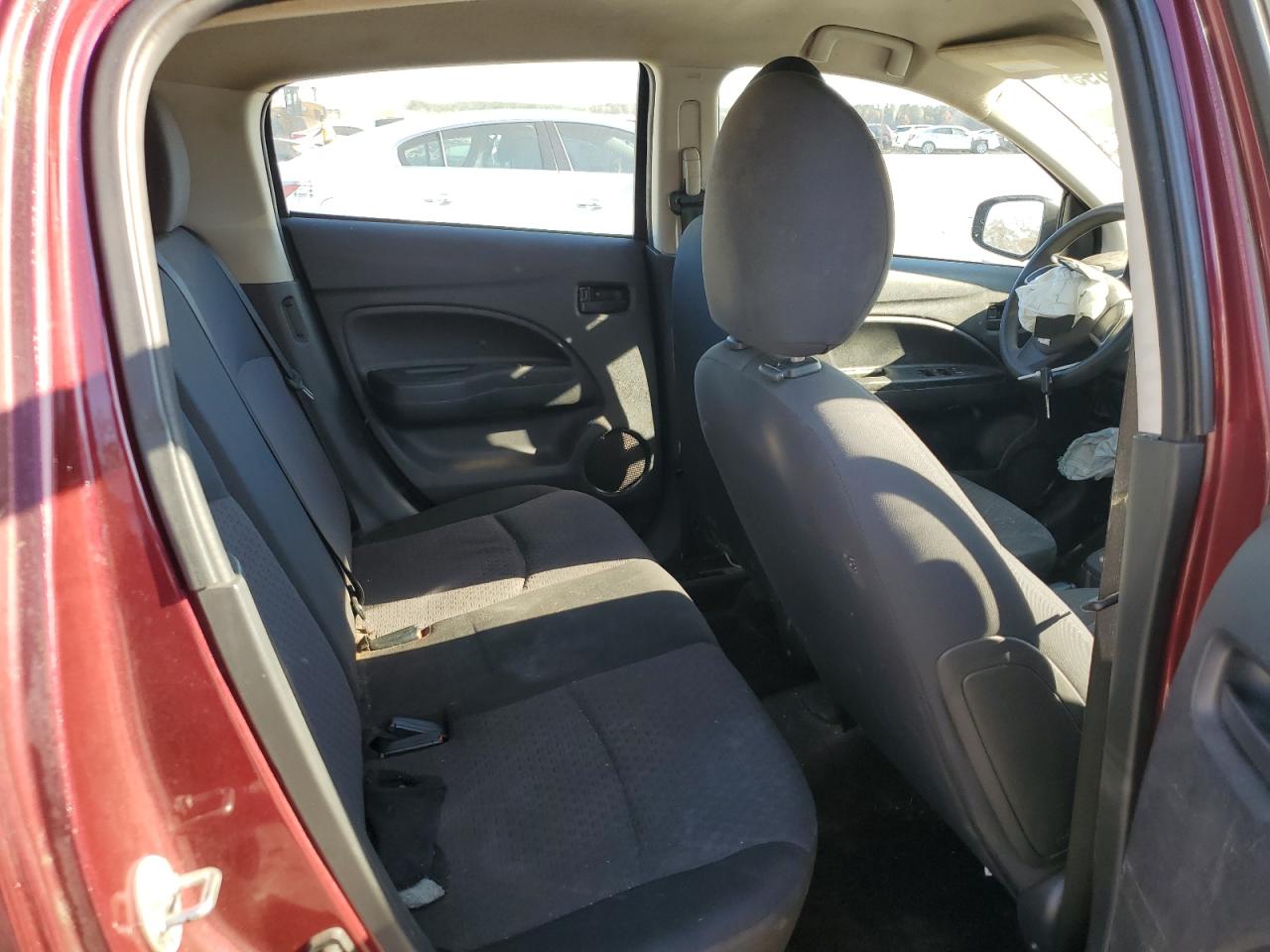 MITSUBISHI MIRAGE ES