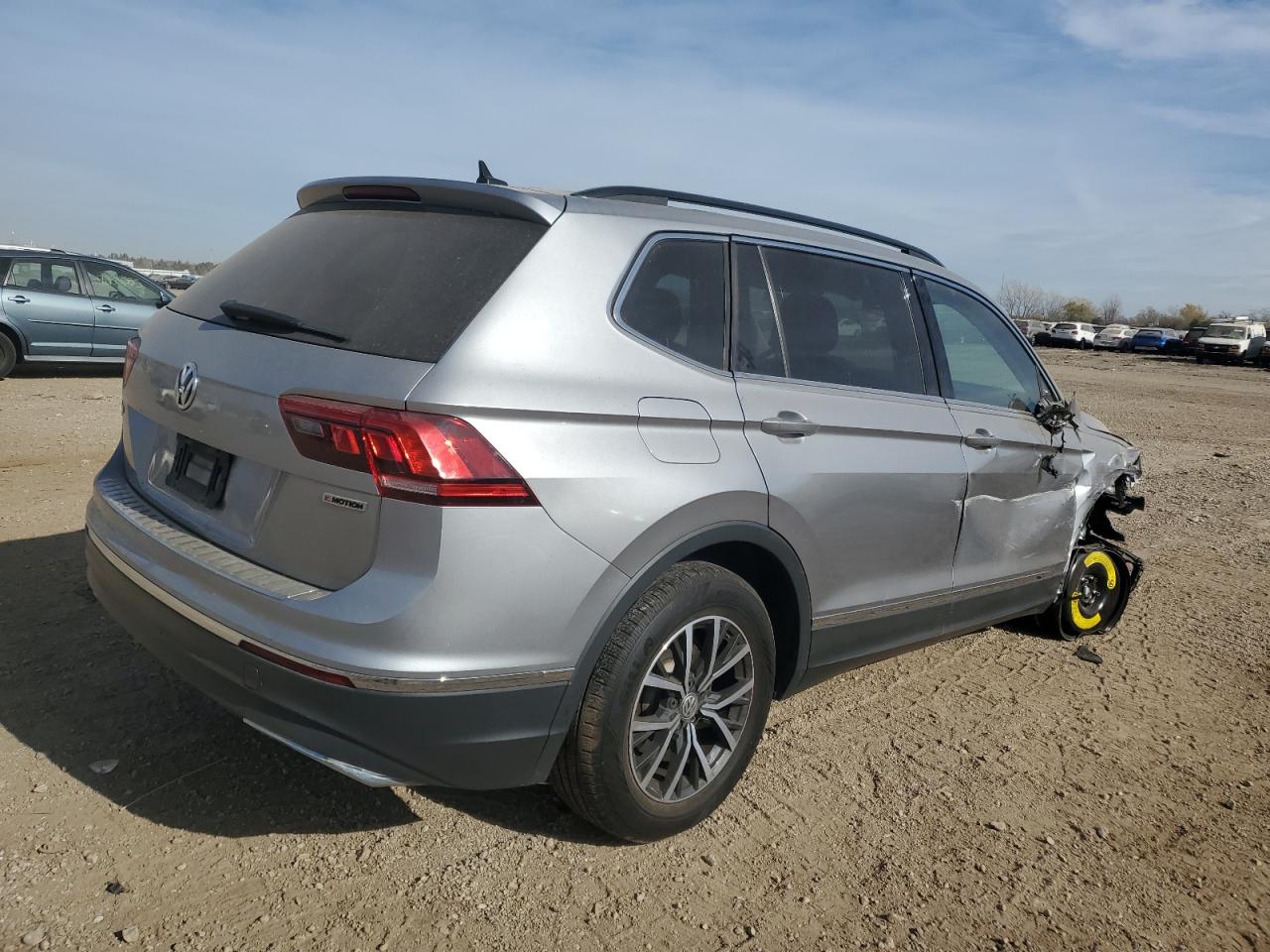 VOLKSWAGEN TIGUAN SE