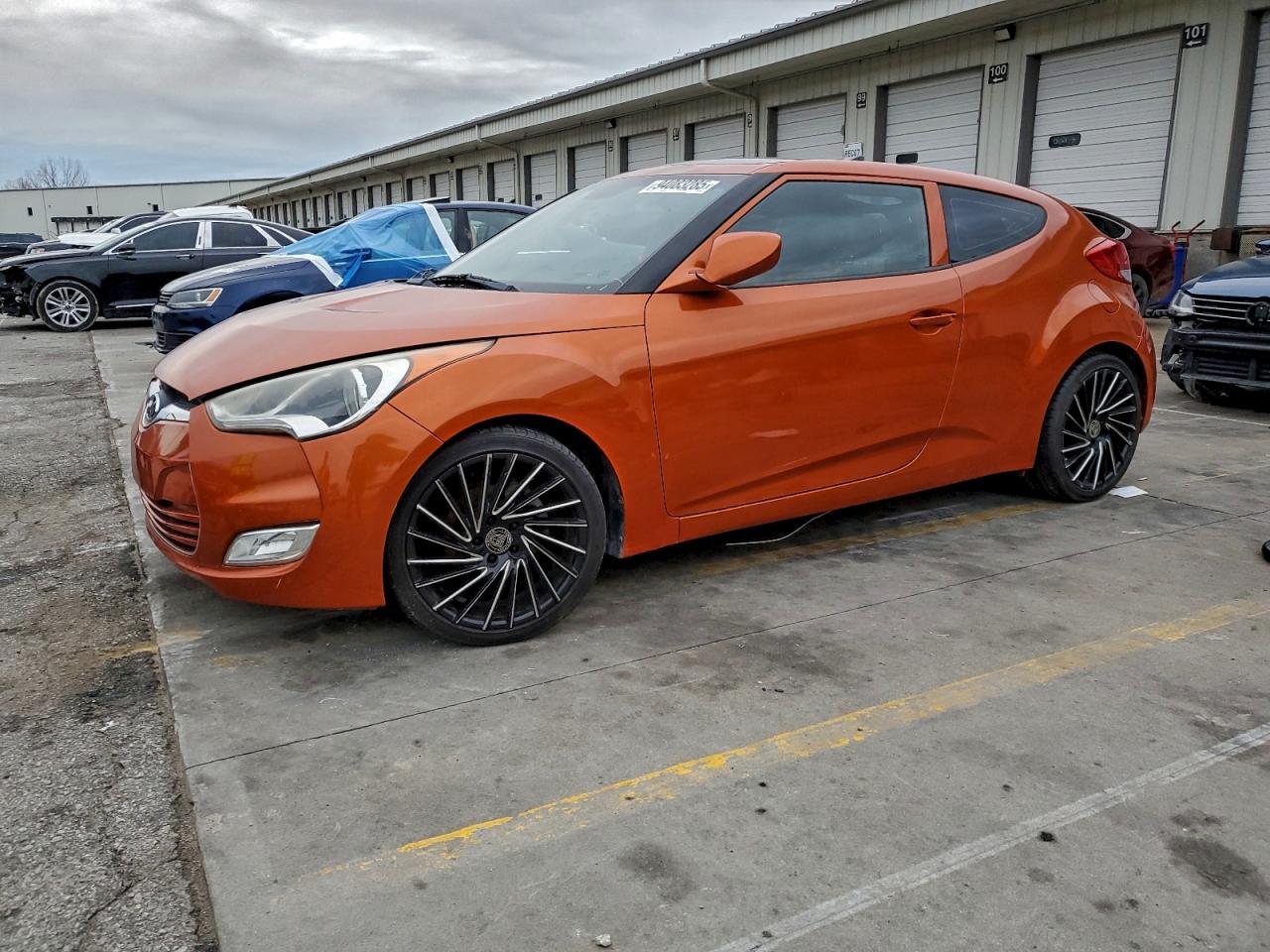 HYUNDAI VELOSTER