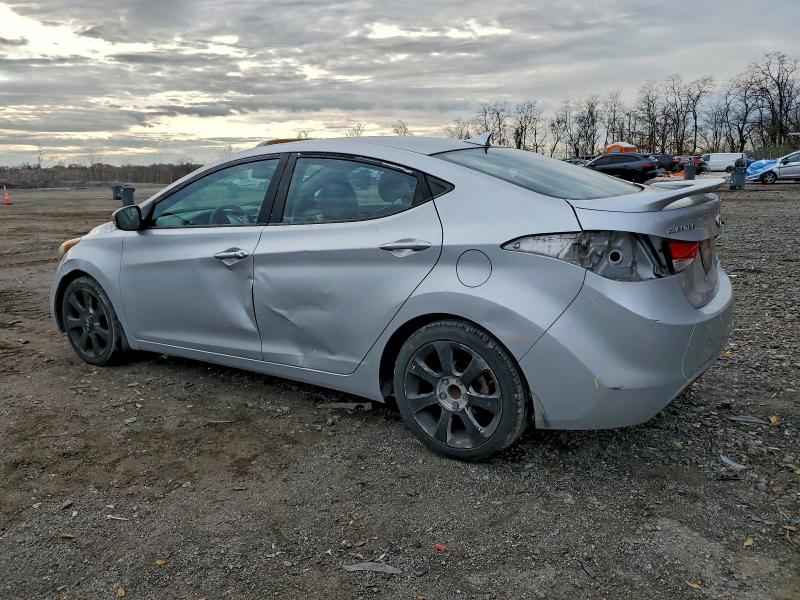 2013 HYUNDAI ELANTRA GL #3310603297