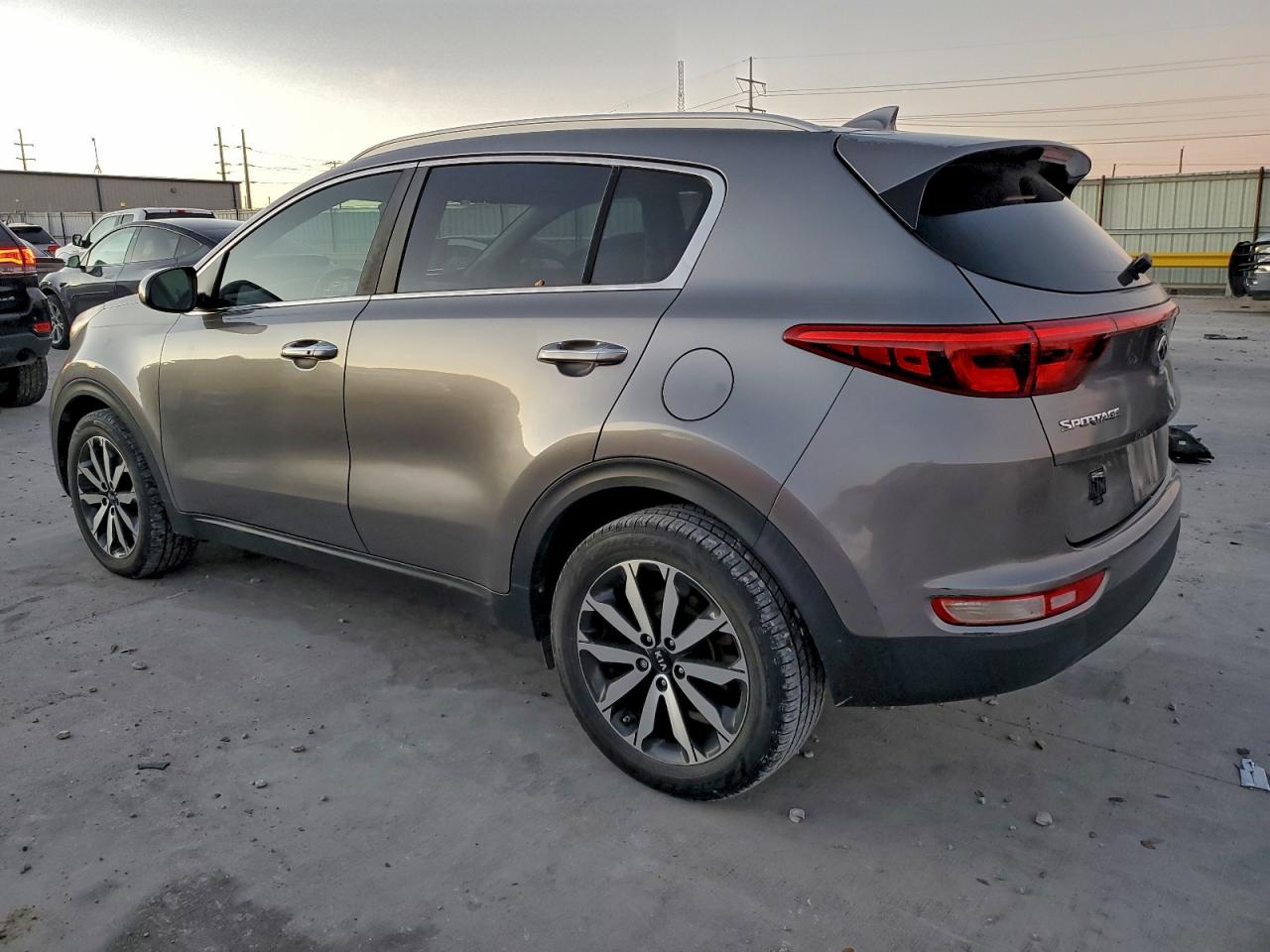 KIA SPORTAGE EX