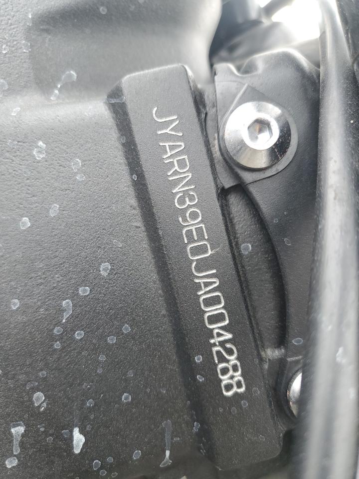 Lot #3296606053 2018 YAMAHA YZFR1