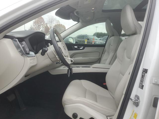 2020 VOLVO XC60 T5 MO - YV4102DK3L1423582