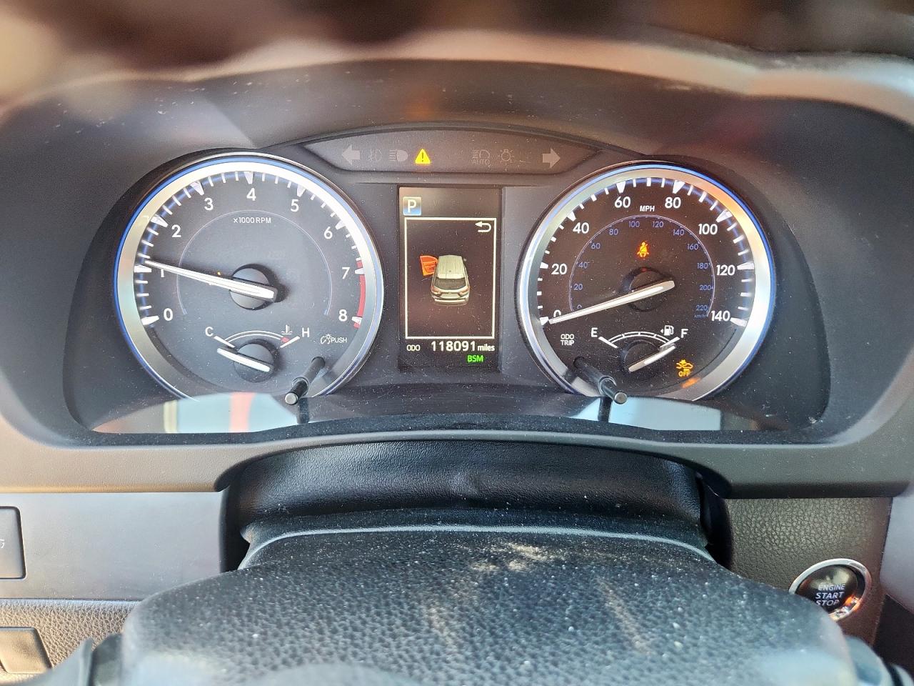 TOYOTA HIGHLANDER SE