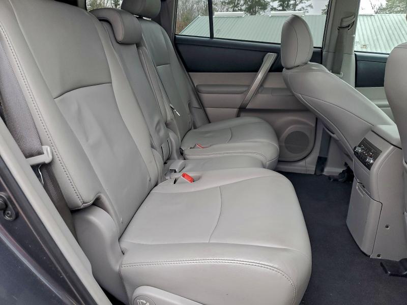 2012 TOYOTA HIGHLANDER #3303968725