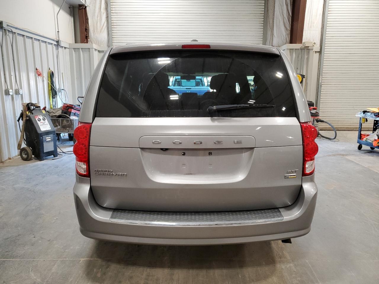 DODGE GRAND CARAVAN SXT