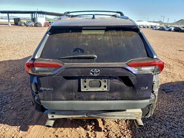 2019 TOYOTA RAV4 XLE #3309799346
