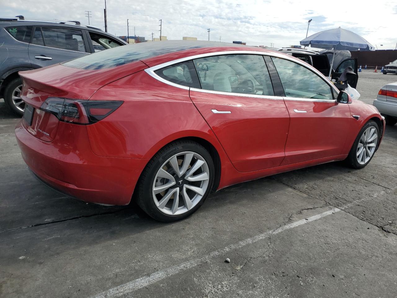 Lot #3309773834 2020 TESLA MODEL 3