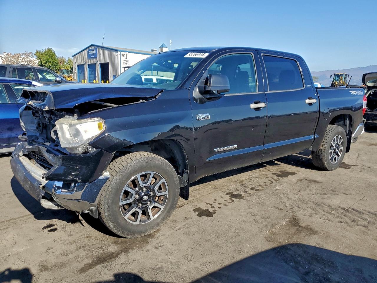 TOYOTA TUNDRA CREWMAX SR5