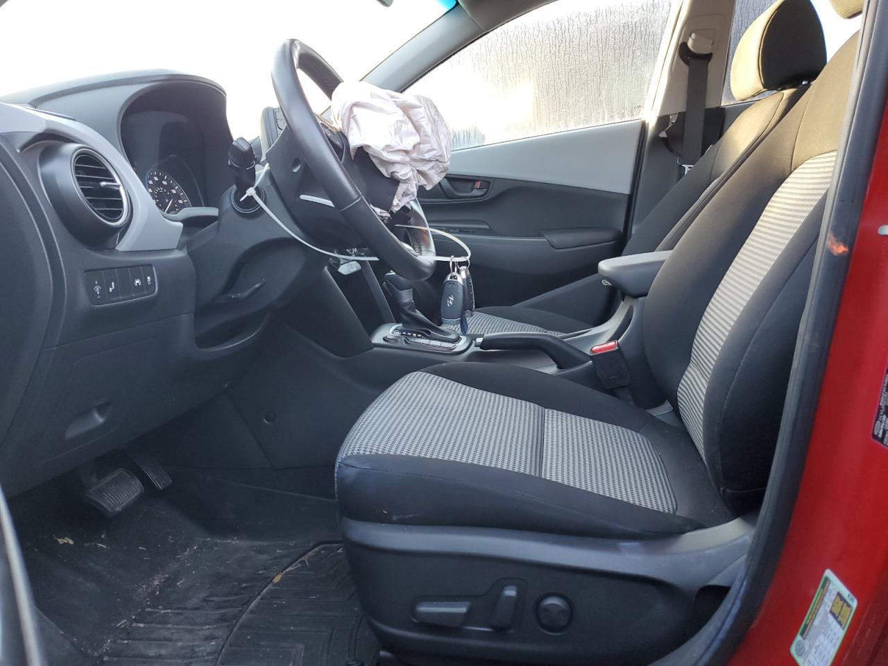 HYUNDAI KONA SEL PLUS