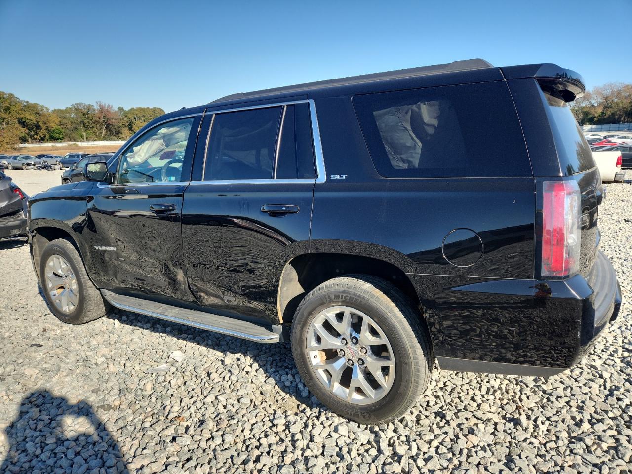 GMC YUKON SLT