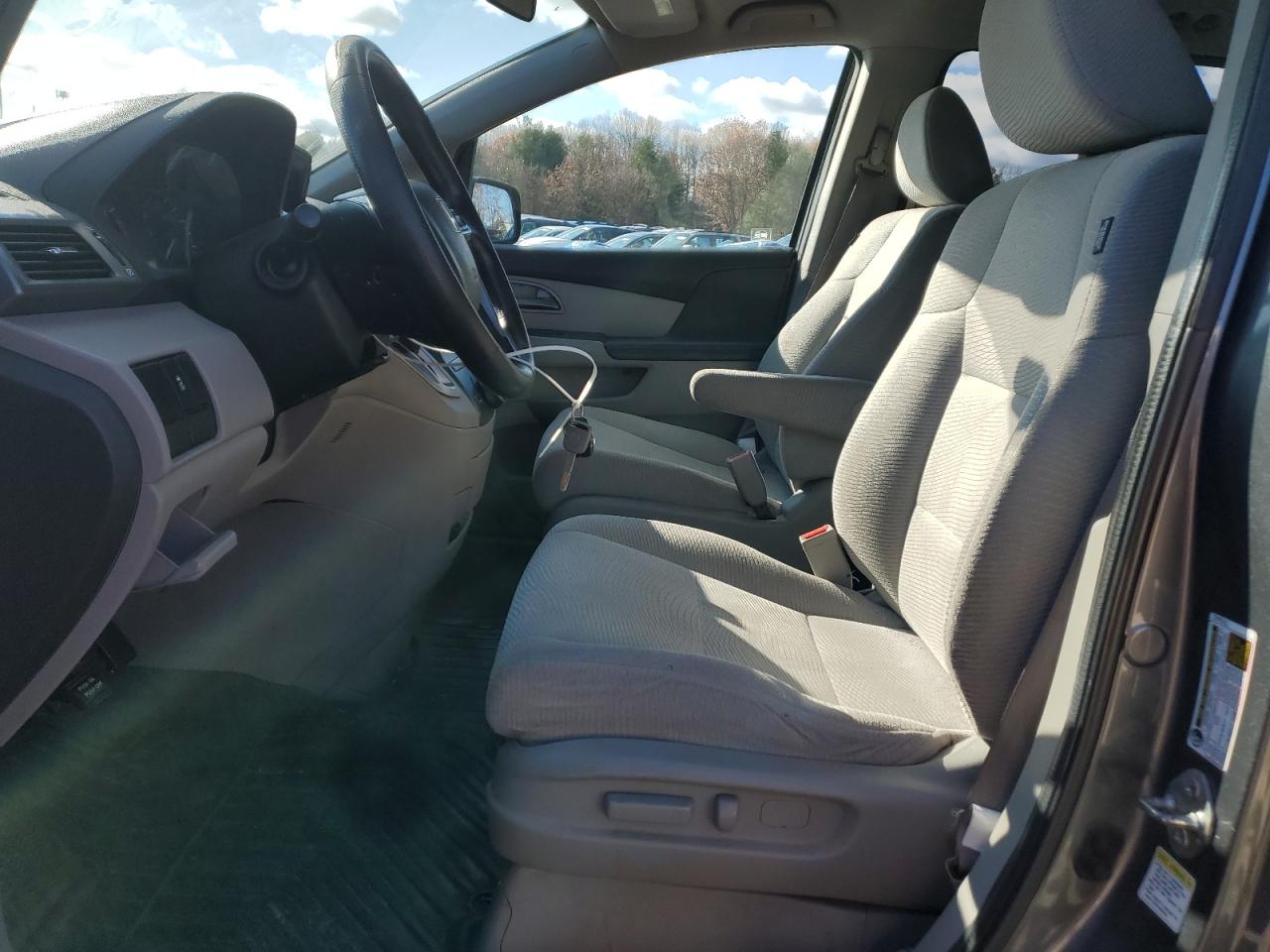 Lot #3296249456 2012 HONDA ODYSSEY LX