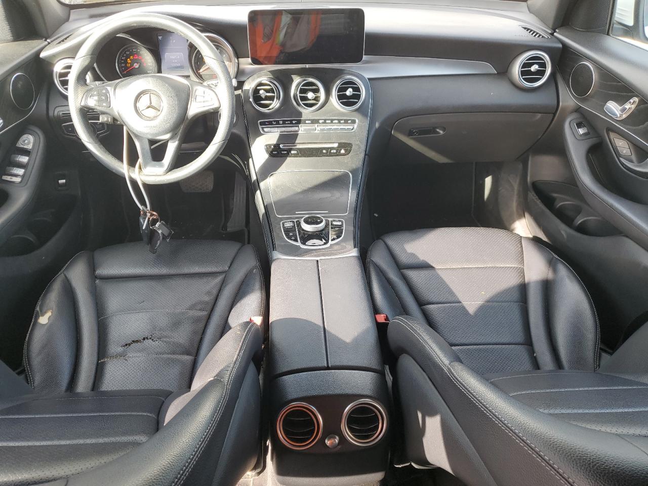 MERCEDES-BENZ GLC-CLASS 300