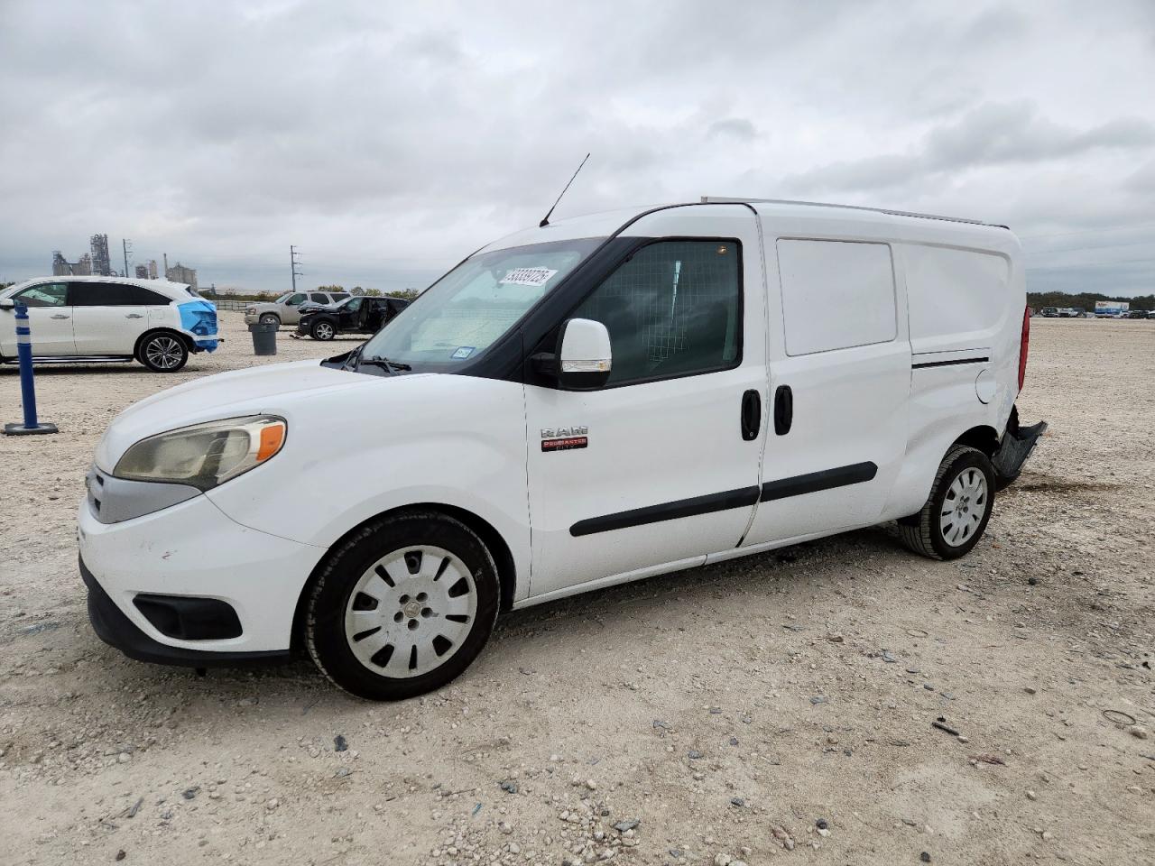 RAM PROMASTER SLT