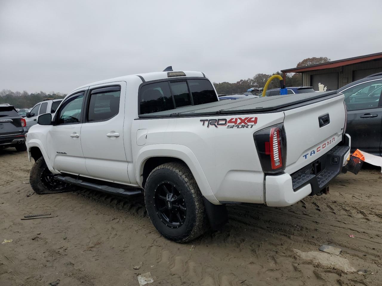 TOYOTA TACOMA DOUBLE CAB