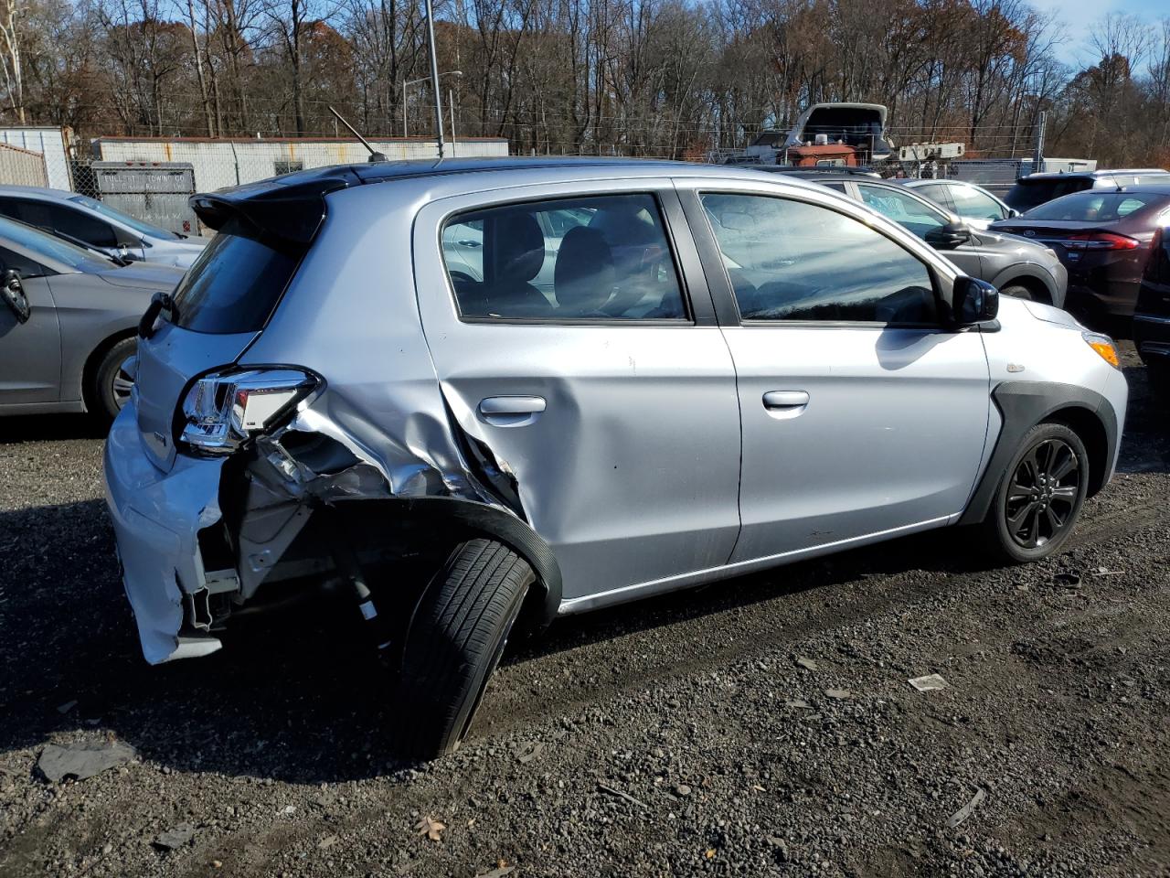 MITSUBISHI MIRAGE SE