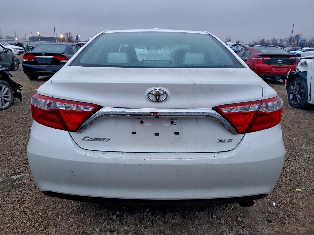 TOYOTA CAMRY LE